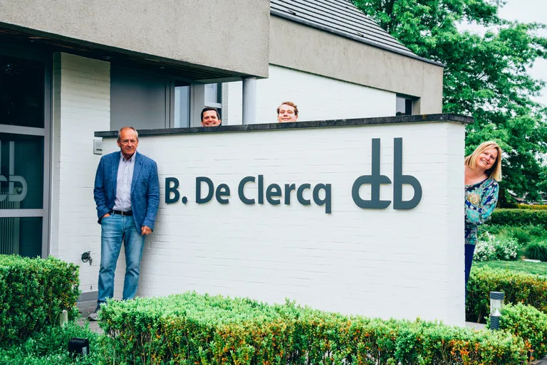 Groep voor kantoor - blij